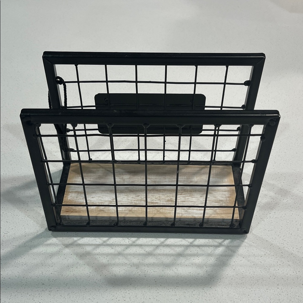 Rae Dunn Black Wire Napkin Holder - Picture 2 of 3